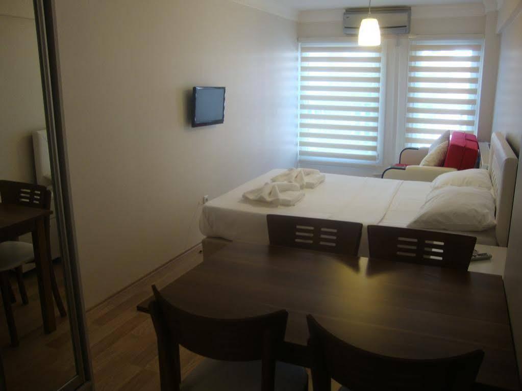 Ortakoey Suites Hotel Estambul Exterior foto